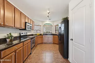 2956 E Shady Spring Trail, Phoenix, AZ 85024 - Photo 14