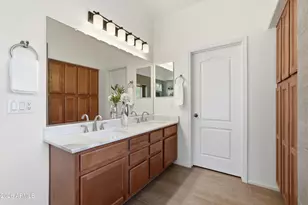 2956 E Shady Spring Trail, Phoenix, AZ 85024 - Photo 18