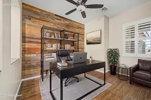 450 E Torrey Pines Pl, Chandler, AZ 85249 - Photo 6
