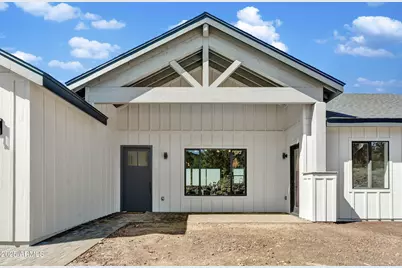 2009 Bella Vista Loop, Williams, AZ 86046 - Photo 2