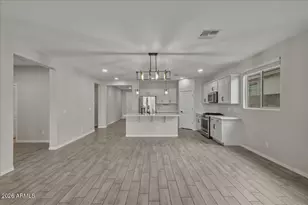 12826 W Tuckey Ln, Glendale, AZ 85307 - Photo 10