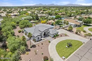 8645 E Wood Dr, Scottsdale, AZ 85260 - Photo 2