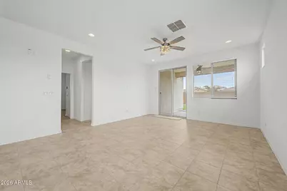 9004 W Georgia Avenue, Glendale, AZ 85305 - Photo 2