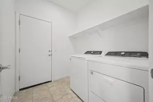 9004 W Georgia Ave, Glendale, AZ 85305 - Photo 30