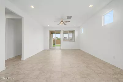 9004 W Georgia Avenue, Glendale, AZ 85305 - Photo 10