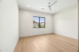 3210 E Oregon Ave, Phoenix, AZ 85018 - Photo 86