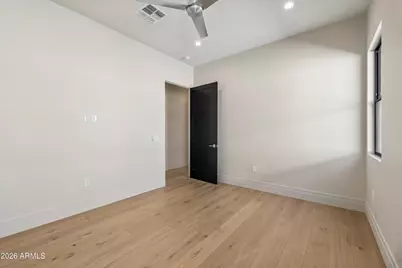 3210 E Oregon Avenue, Phoenix, AZ 85018 - Photo 84