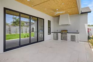 3210 E Oregon Ave, Phoenix, AZ 85018 - Photo 20