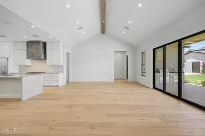 3210 E Oregon Avenue, Phoenix, AZ 85018 - Photo 14