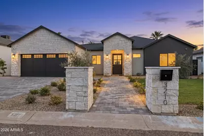 3210 E Oregon Avenue, Phoenix, AZ 85018 - Photo 1