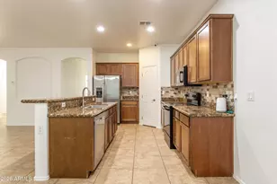 12175 W Locust Ln, Avondale, AZ 85323 - Photo 28