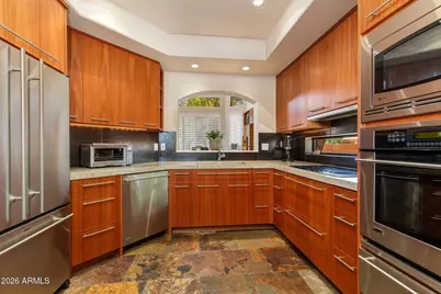 4545 N 42nd Street #5, Phoenix, AZ 85018 - Photo 6
