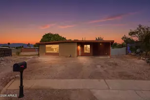 2469 S Kevin Dr, Tucson, AZ 85748 - Photo 2