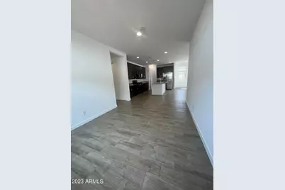 11148 W Parkway Drive, Tolleson, AZ 85353 - Photo 10