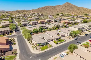 6607 W Cordia Ln, Phoenix, AZ 85083 - Photo 32