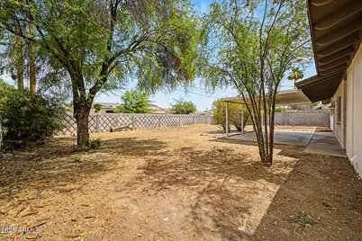 4038 W Maryland Avenue, Phoenix, AZ 85019 - Photo 22