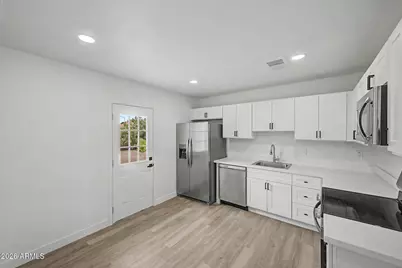640 S Pasadena --, Mesa, AZ 85210 - Photo 12