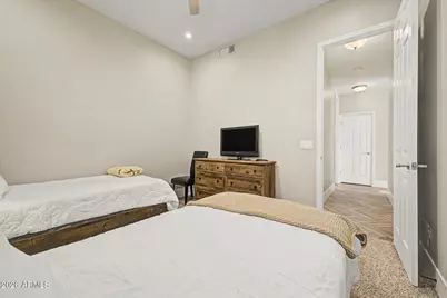 22852 N 52nd Street, Phoenix, AZ 85054 - Photo 34