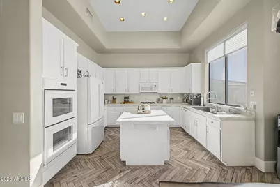22852 N 52nd Street, Phoenix, AZ 85054 - Photo 18