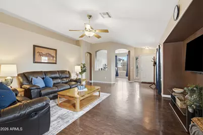 4 E Mayfield Drive, San Tan Valley, AZ 85143 - Photo 12