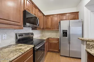 3935 E Rough Rider Rd, Phoenix, AZ 85050 - Photo 4