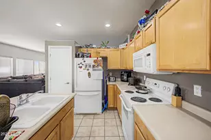 44996 W Gavilan Dr, Maricopa, AZ 85139 - Photo 12