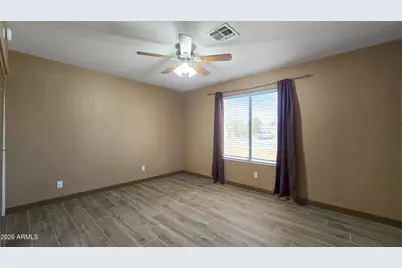 8002 W Maryland Avenue, Glendale, AZ 85303 - Photo 32