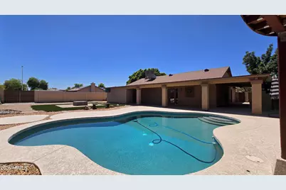 8002 W Maryland Avenue, Glendale, AZ 85303 - Photo 1