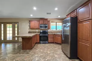 8002 W Maryland Ave, Glendale, AZ 85303 - Photo 14