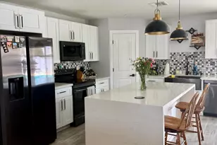 326 E Pebble Beach Dr, Tempe, AZ 85282 - Photo 4