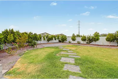 2058 S 241st Avenue, Buckeye, AZ 85326 - Photo 34