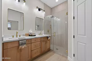 3800 S Cantabria Cir, Chandler, AZ 85248 - Photo 2