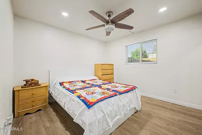 3715 W Paradise Lane, Phoenix, AZ 85053 - Photo 46