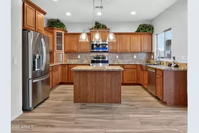 15181 N 146th Avenue, Surprise, AZ 85379 - Photo 8