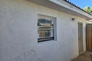 909 N Kadota Ave, Casa Grande, AZ 85122 - Photo 1