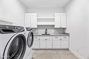 4518 N 39th St, Phoenix, AZ 85018 - Photo 32