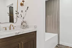4534 N 30th Pl, Phoenix, AZ 85016 - Photo 18