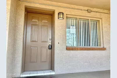 17 E Ruth Avenue #Unit 209, Phoenix, AZ 85020 - Photo 2