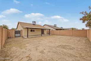 11830 W Larkspur Dr, El Mirage, AZ 85335 - Photo 16
