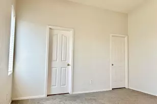 38564 N La Grange Ln, San Tan Valley, AZ 85140 - Photo 10
