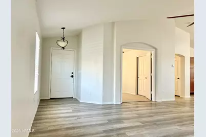 38564 N La Grange Lane, San Tan Valley, AZ 85140 - Photo 4