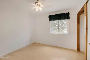 856 E Paradise Ln, Phoenix, AZ 85022 - Photo 14