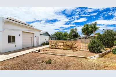856 E Paradise Lane, Phoenix, AZ 85022 - Photo 24