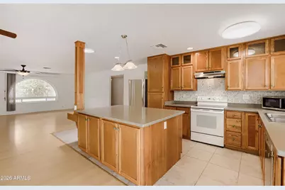 856 E Paradise Lane, Phoenix, AZ 85022 - Photo 6