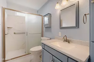 856 E Paradise Ln, Phoenix, AZ 85022 - Photo 16