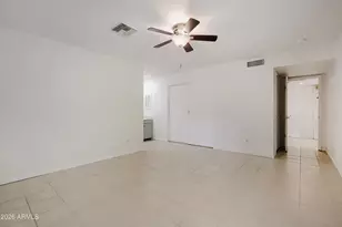 856 E Paradise Ln, Phoenix, AZ 85022 - Photo 10