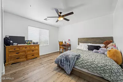 32510 N 165th Avenue, Surprise, AZ 85387 - Photo 12