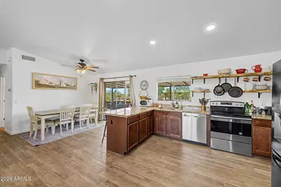 32510 N 165th Avenue, Surprise, AZ 85387 - Photo 10