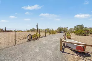 32510 N 165th Ave, Surprise, AZ 85387 - Photo 36