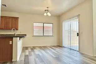 11824 W Windsor Ave, Avondale, AZ 85392 - Photo 6